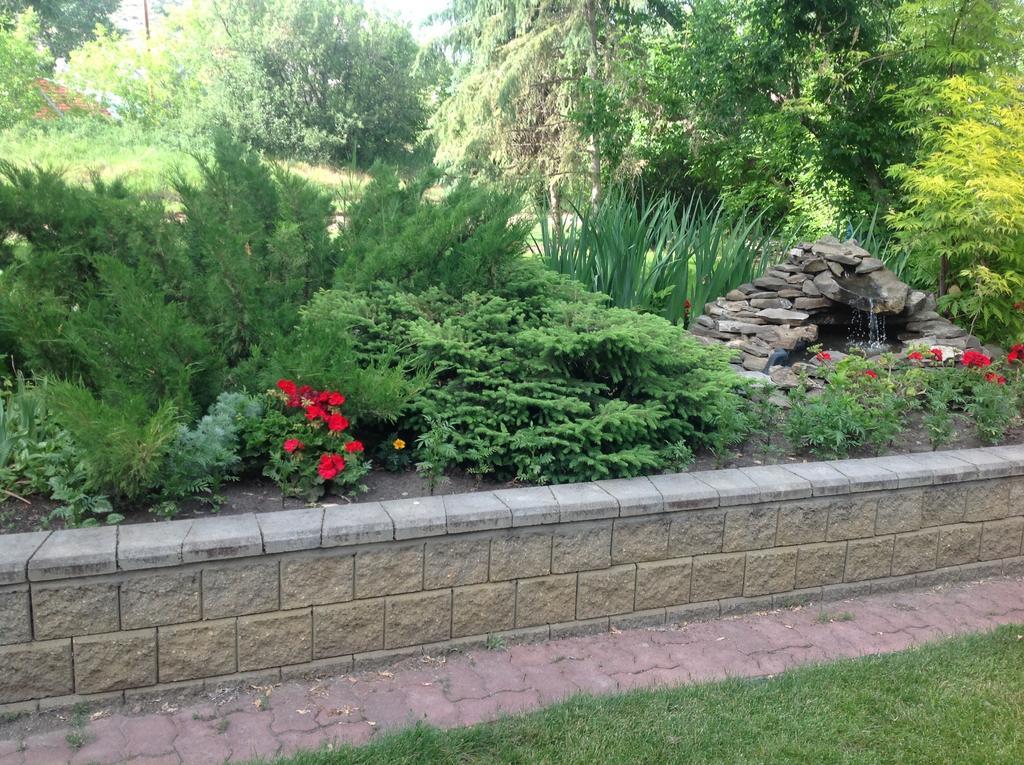 Mcdougall Lane Bed & Breakfast Drumheller Bagian luar foto