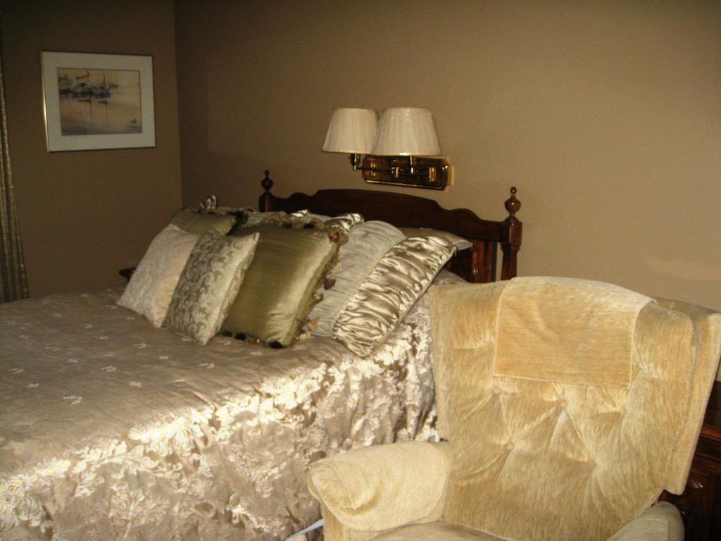 Mcdougall Lane Bed & Breakfast Drumheller Ruang foto
