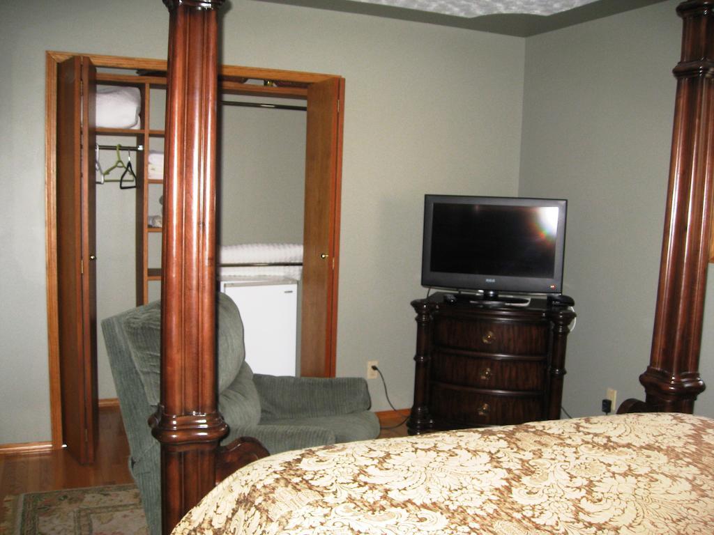Mcdougall Lane Bed & Breakfast Drumheller Bagian luar foto