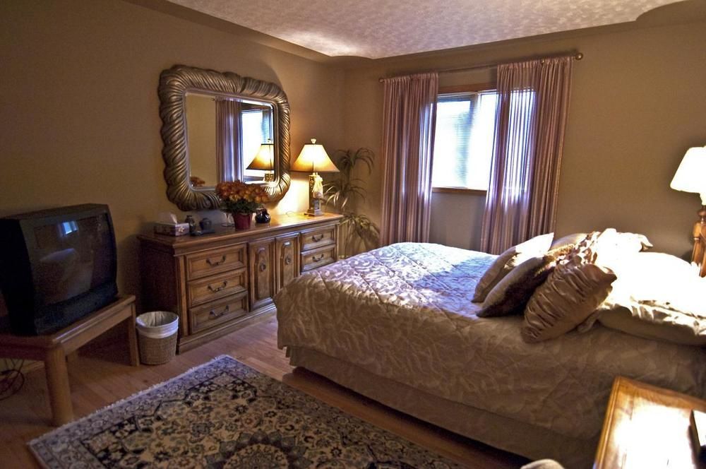 Mcdougall Lane Bed & Breakfast Drumheller Bagian luar foto