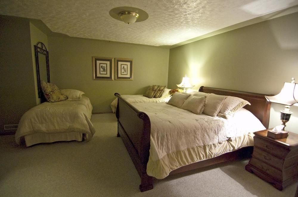 Mcdougall Lane Bed & Breakfast Drumheller Bagian luar foto